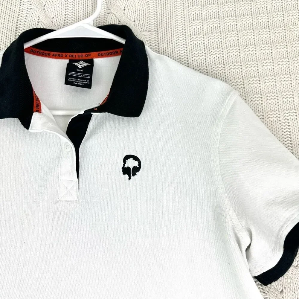 Outdoor Afro x‎ REI CO-OP Shirt Womens Small White Logo Polo Preppy - Picture 3 of 8